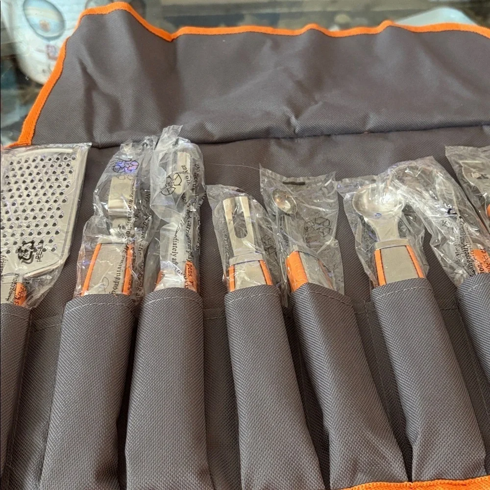 New no tags Wolfgang Puck stainless steel 9 piece garnishing set in roll up bag